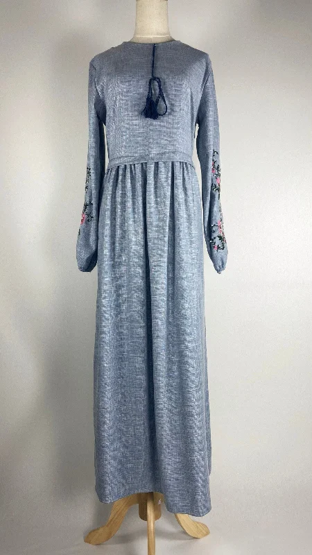 women's beach dressesLong Sleeve Maxi Dress with Embroidery, Blue