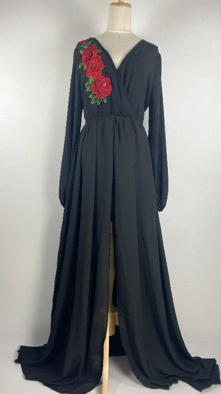 Custom DressLong Sleeve Maxi Dress with Red Embroidery, Black