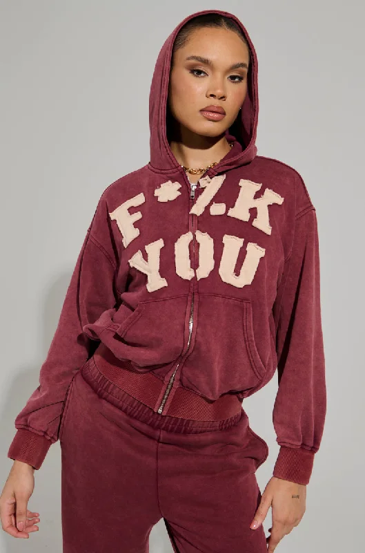 GRAPHIC LANGUAGE MINERAL WASH ZIP UP SWEATSHIRT IN BURGUNDY