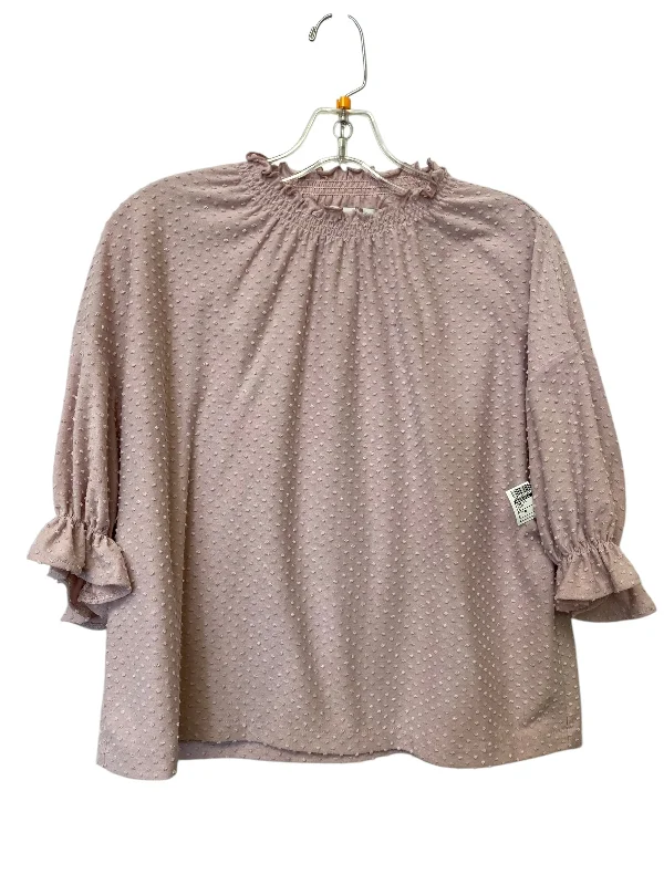 women's tops for those who want to show off their figure in a flattering wayTop Short Sleeve By Madewell In Pink, Size: M